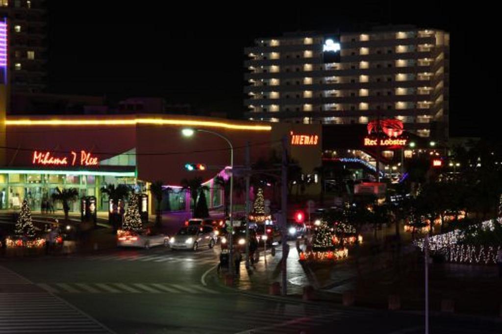Condominium Hotel Monpa Chatan Exterior foto