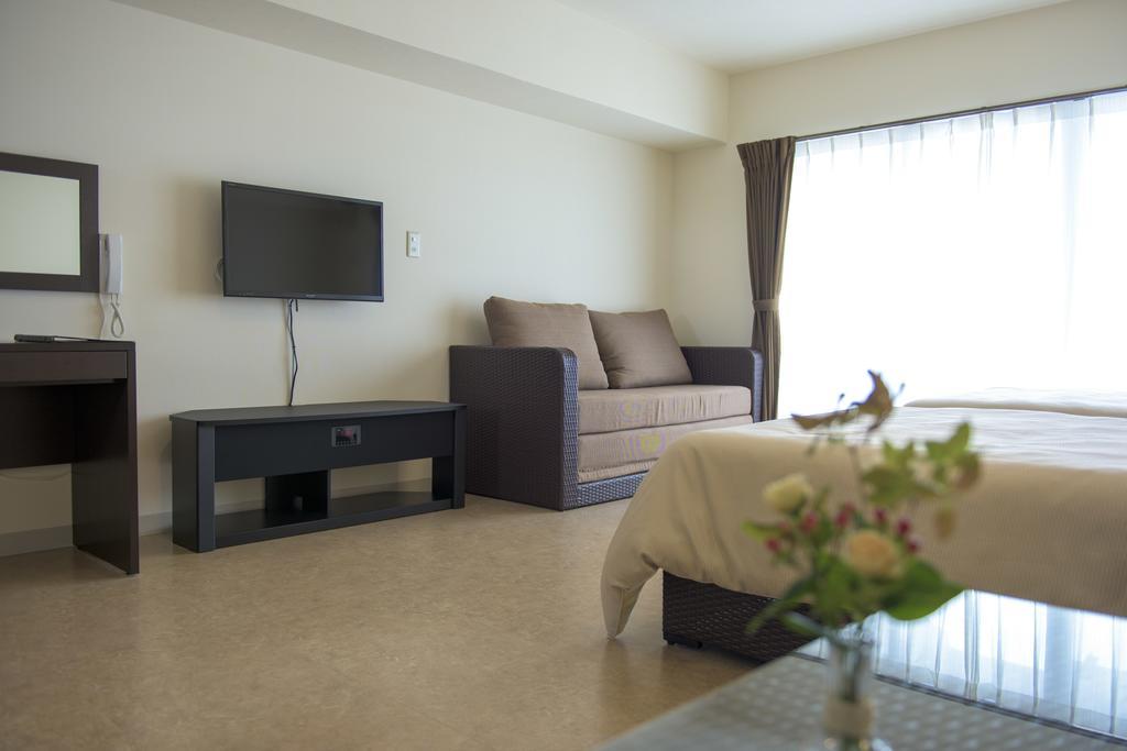 Condominium Hotel Monpa Chatan Exterior foto